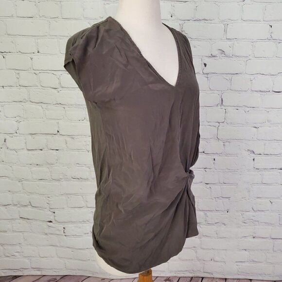 BAILEY 44 𝅺Women's Gathered Cap Sleeve Blouse Top S - Picture 3 of 6